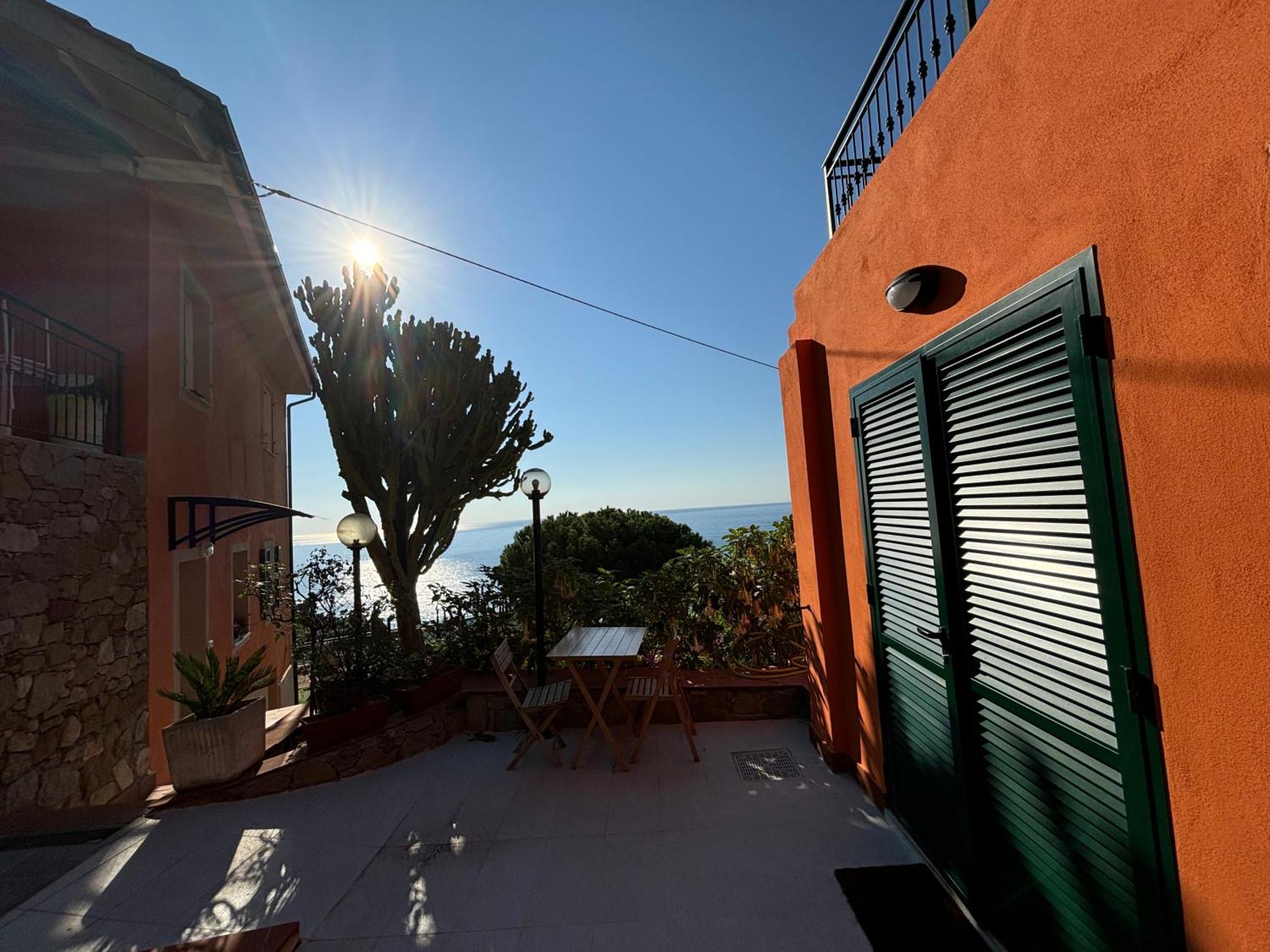 Il Giardino Del Mare Apartment Ventimiglia